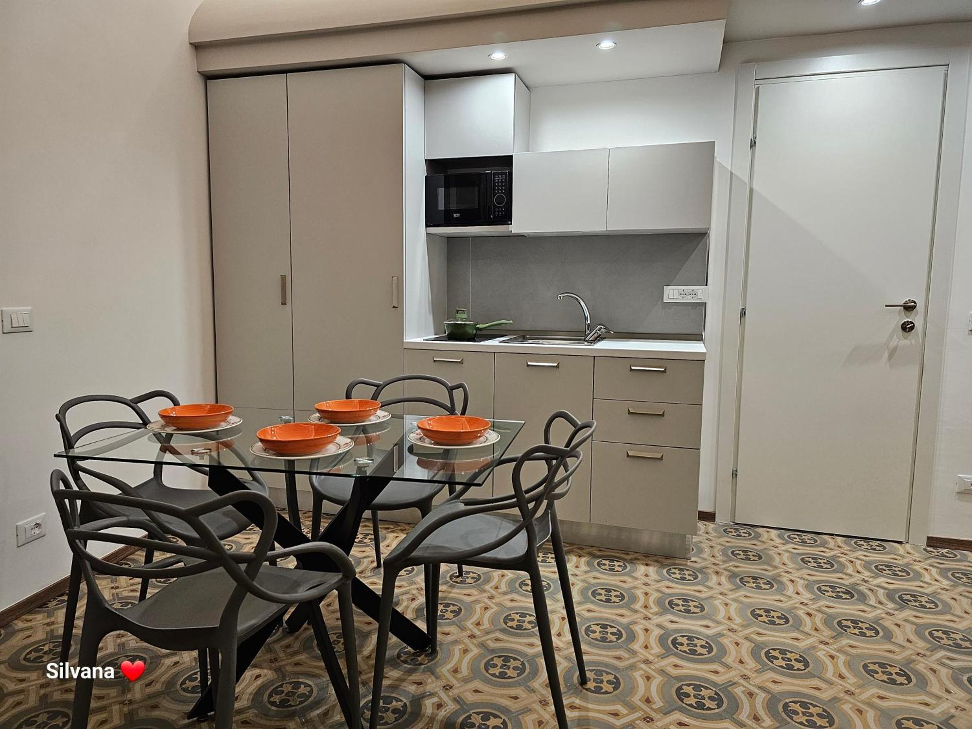 Villa Di Giorgi Apartments Center Чефалу Экстерьер фото